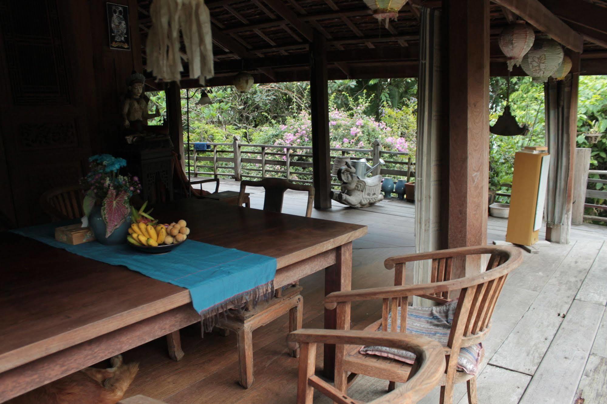 Thai Teak House Garden Homestay Hang Dong Exterior photo