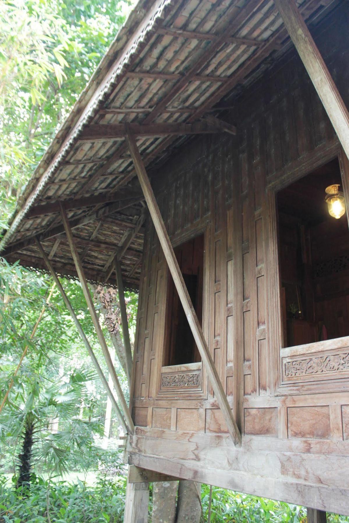 Thai Teak House Garden Homestay Hang Dong Exterior photo