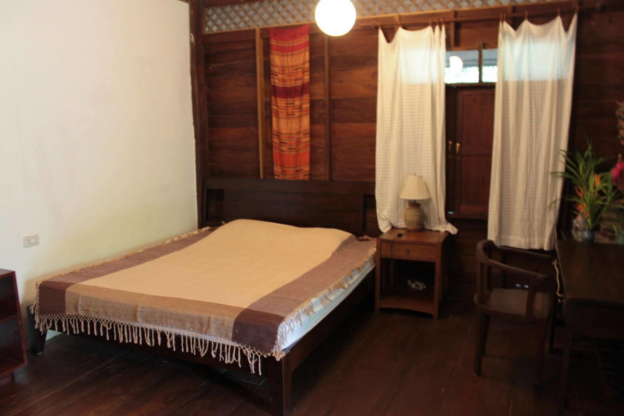 Thai Teak House Garden Homestay Hang Dong Exterior photo